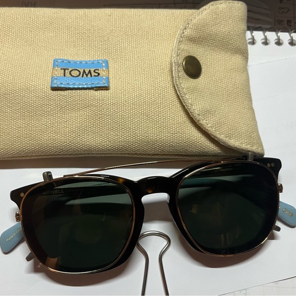 Toms Maxwell Prescription Frames Eyeglasses Sunglasses Attachment - Picture 2 of 8